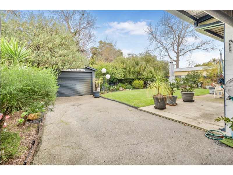 22 Wynyard Way, Thornlie WA 6108