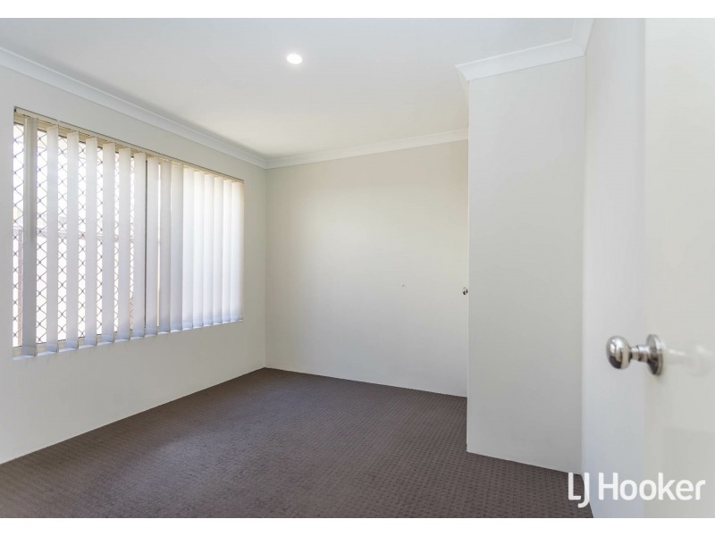 18 Holmes Street, Southern River WA 6110