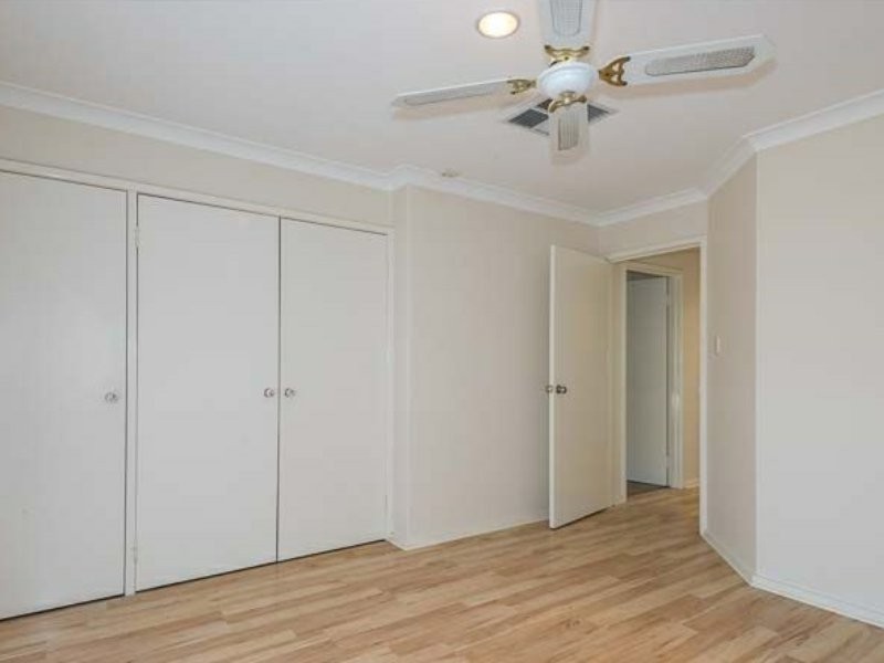 4 Swingler Way, Gosnells WA 6110