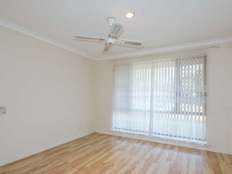 4 Swingler Way, Gosnells WA 6110