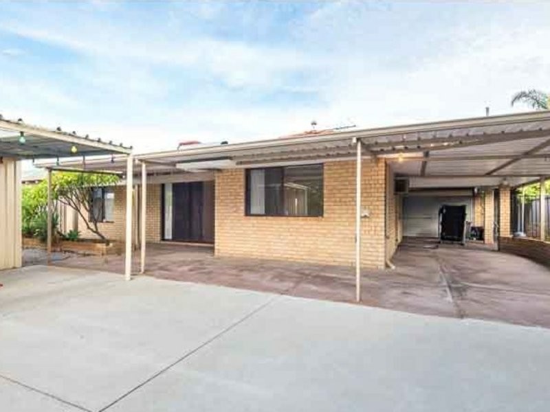4 Swingler Way, Gosnells WA 6110