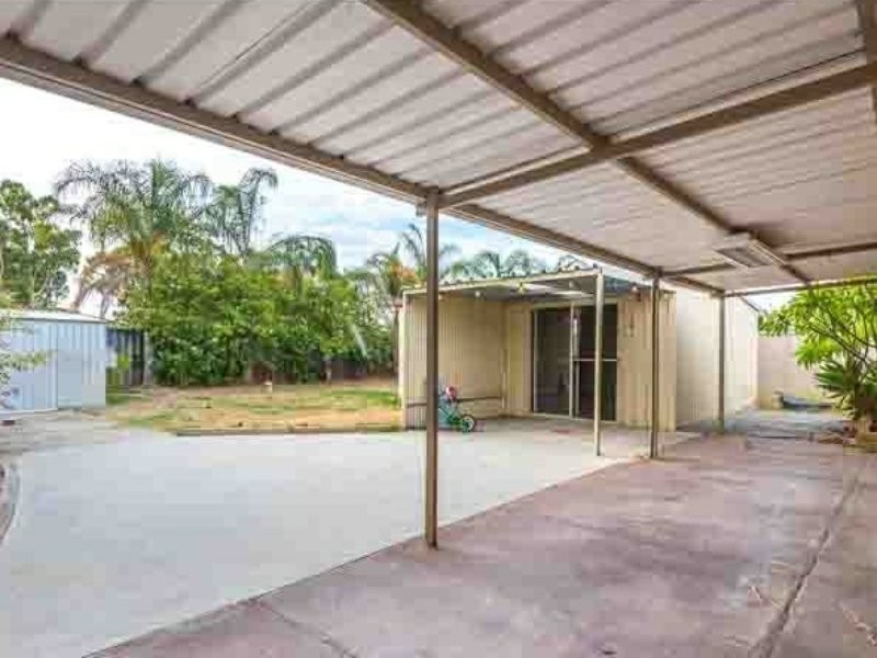 4 Swingler Way, Gosnells WA 6110