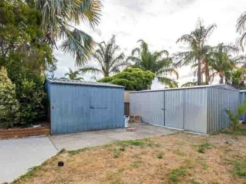 4 Swingler Way, Gosnells WA 6110