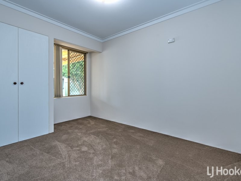 64 Discovery Drive, Thornlie WA 6108
