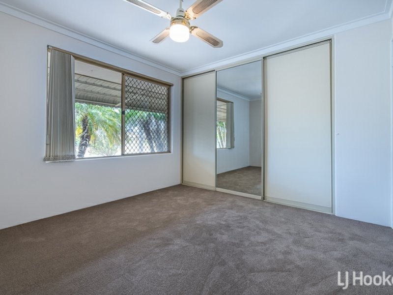 64 Discovery Drive, Thornlie WA 6108