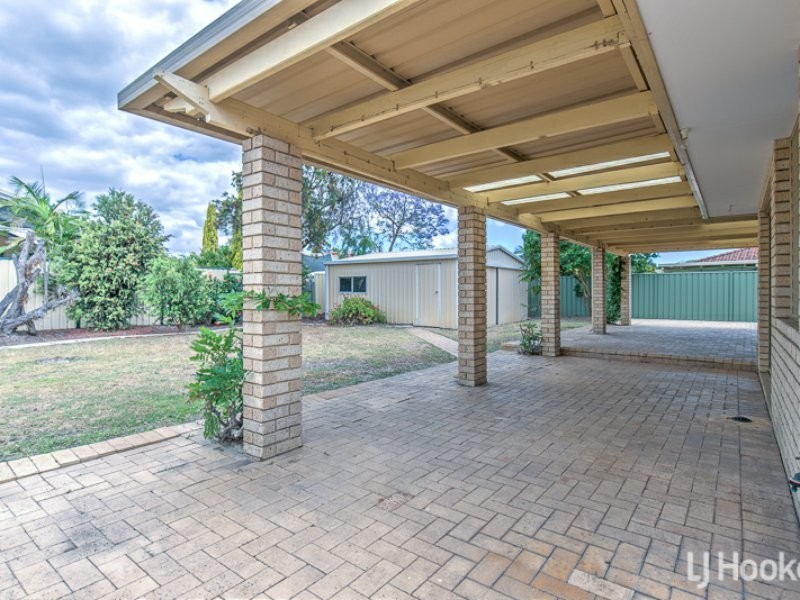 64 Discovery Drive, Thornlie WA 6108