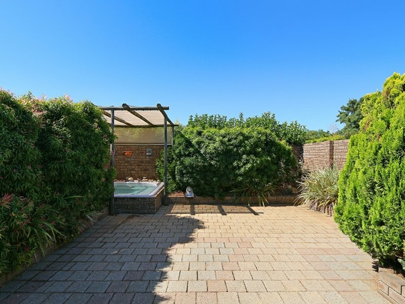 32 Hillegine Court, Gosnells WA 6110