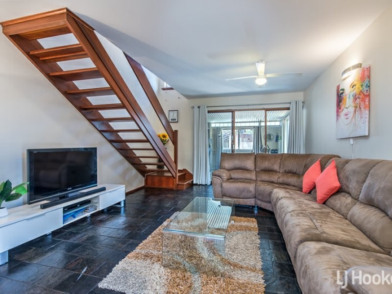 57 Belvedaire Way, Lynwood WA 6147