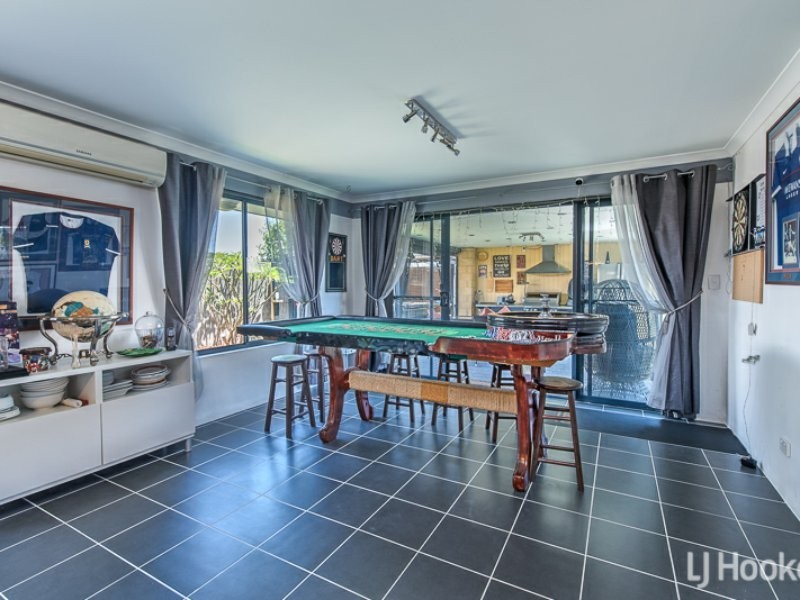 7 Cornforth Way, Piara Waters WA 6112