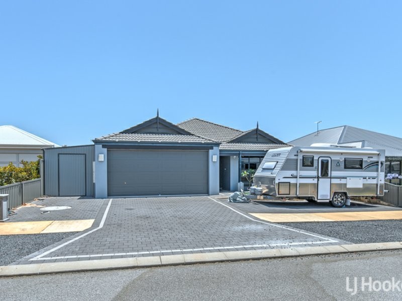 7 Cornforth Way, Piara Waters WA 6112