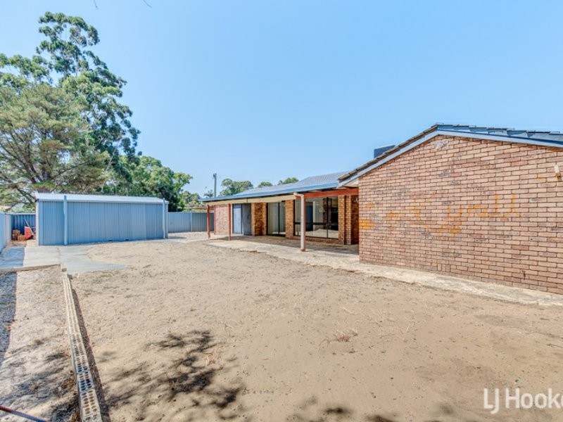 40 Jannali Way, Armadale WA 6112