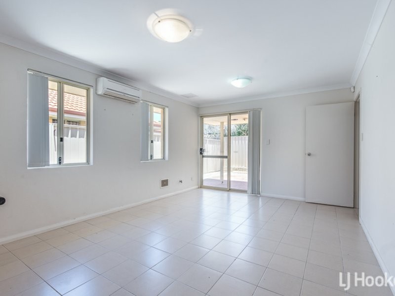 63/135 Challis Road, Seville Grove WA 6112