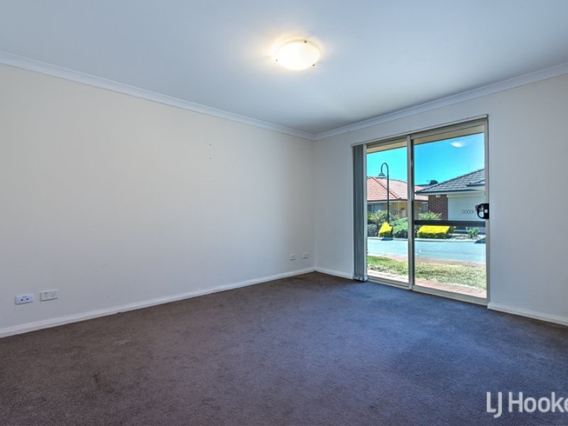 63/135 Challis Road, Seville Grove WA 6112