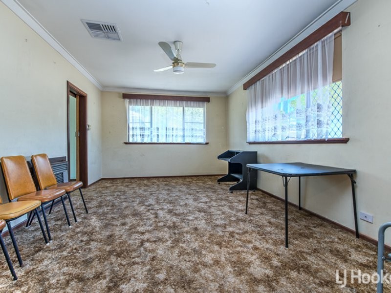 2062 Albany Highway, Maddington WA 6109