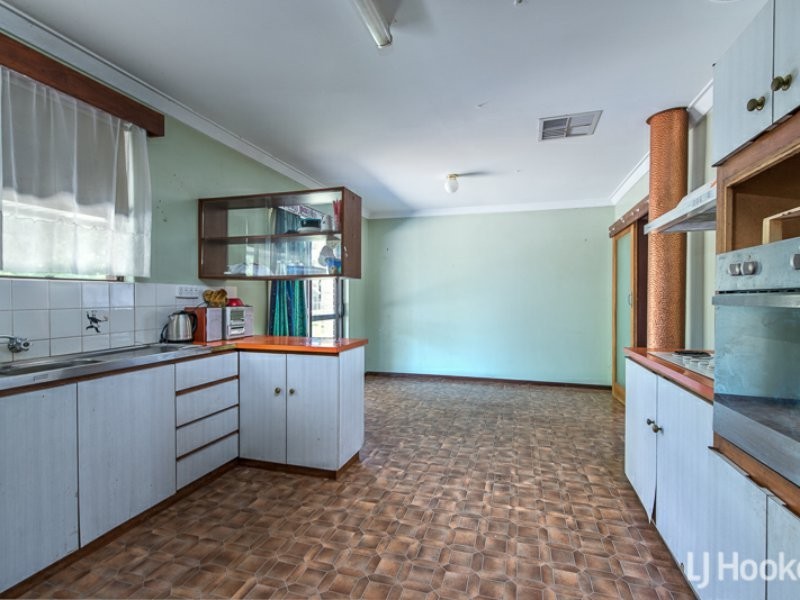 2062 Albany Highway, Maddington WA 6109