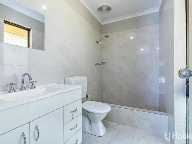 22 Brabham Street, Gosnells WA 6110