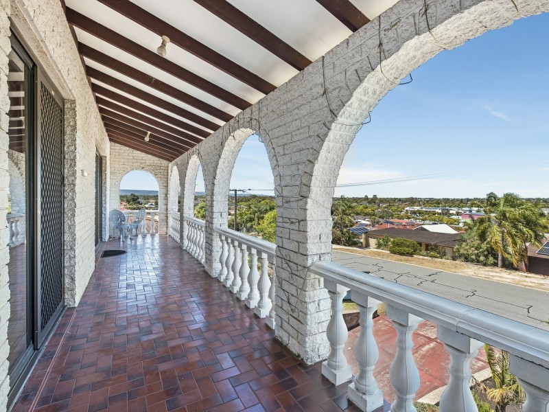 7 Gunn Court, Thornlie WA 6108