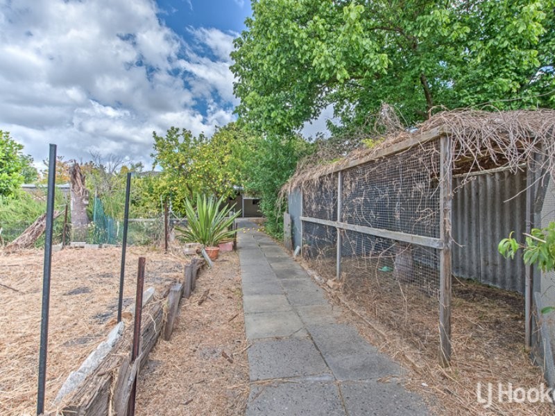 6 Orlestone Street, Gosnells WA 6110