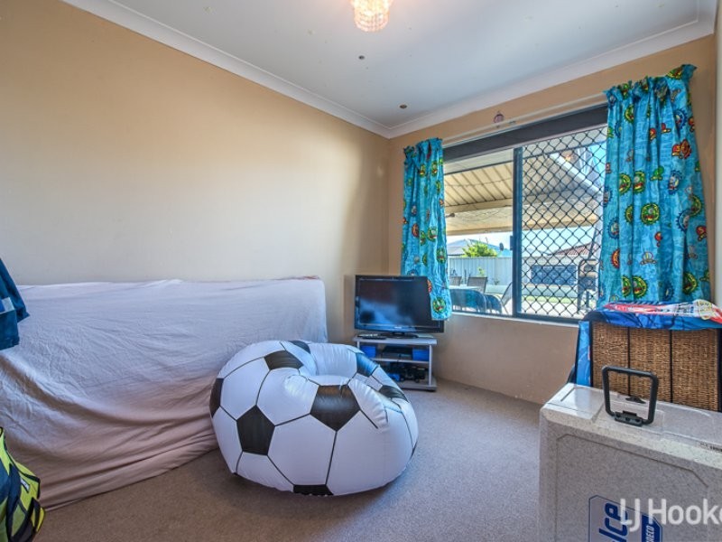 62 Milano Loop, Seville Grove WA 6112