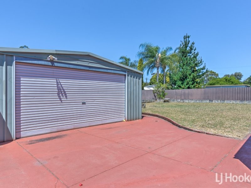 5 Matthew Way, Thornlie WA 6108