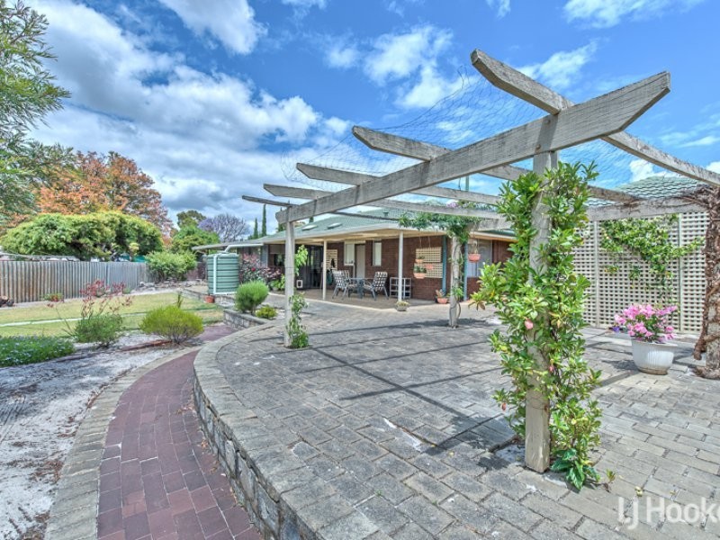 16 Wyville Court, Huntingdale WA 6110