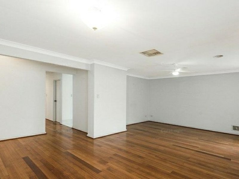 3/200 Burslem Drive, Maddington WA 6109