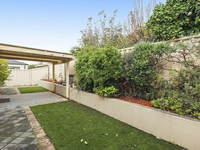 3/200 Burslem Drive, Maddington WA 6109