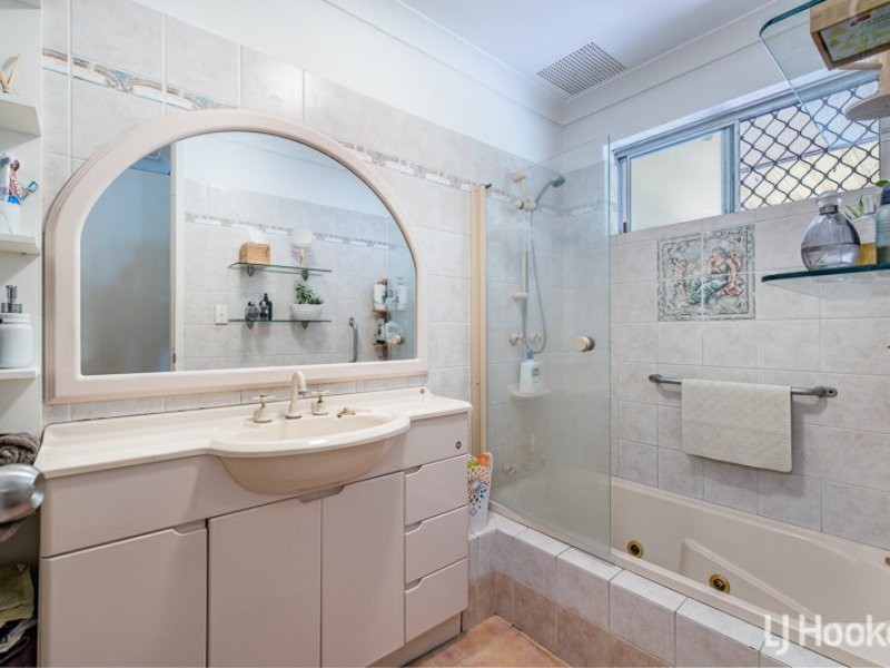 45 Huggins Road, Thornlie WA 6108