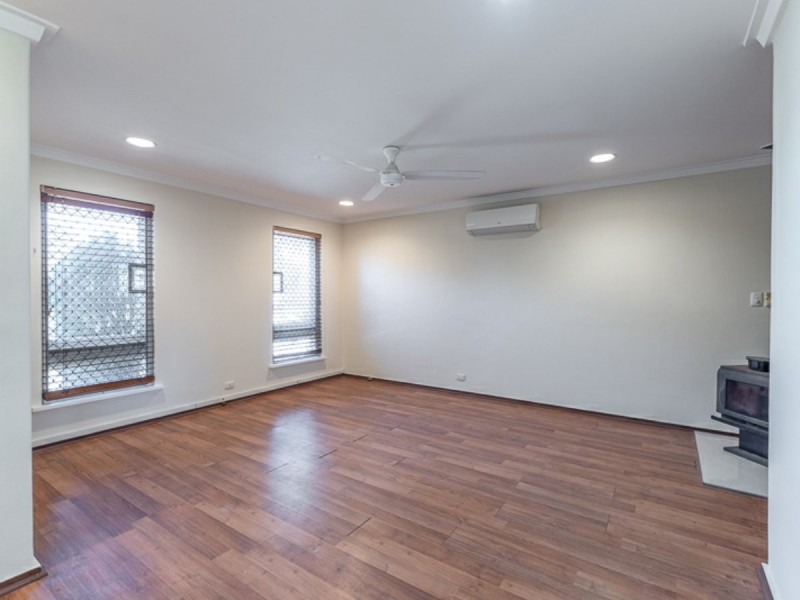 19 Princess Street, Huntingdale WA 6110