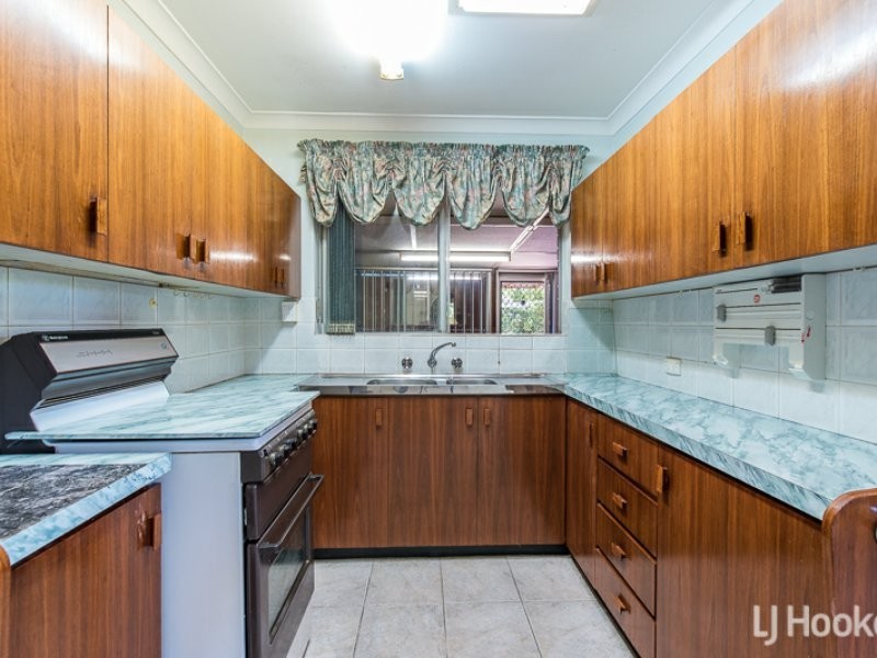 1 Allawah Court, Armadale WA 6112