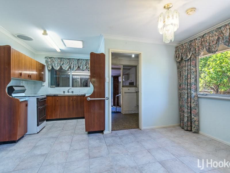 1 Allawah Court, Armadale WA 6112