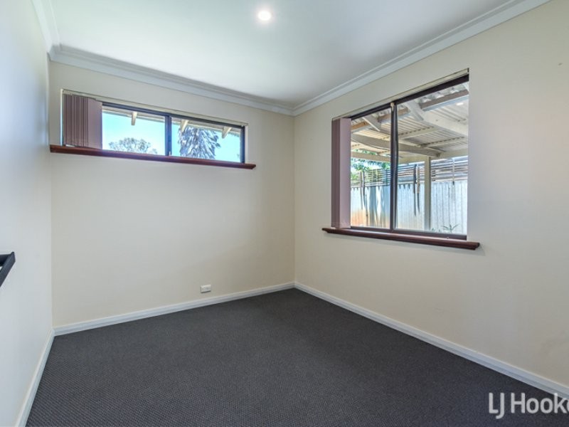 14 Rushbrook Way, Thornlie WA 6108