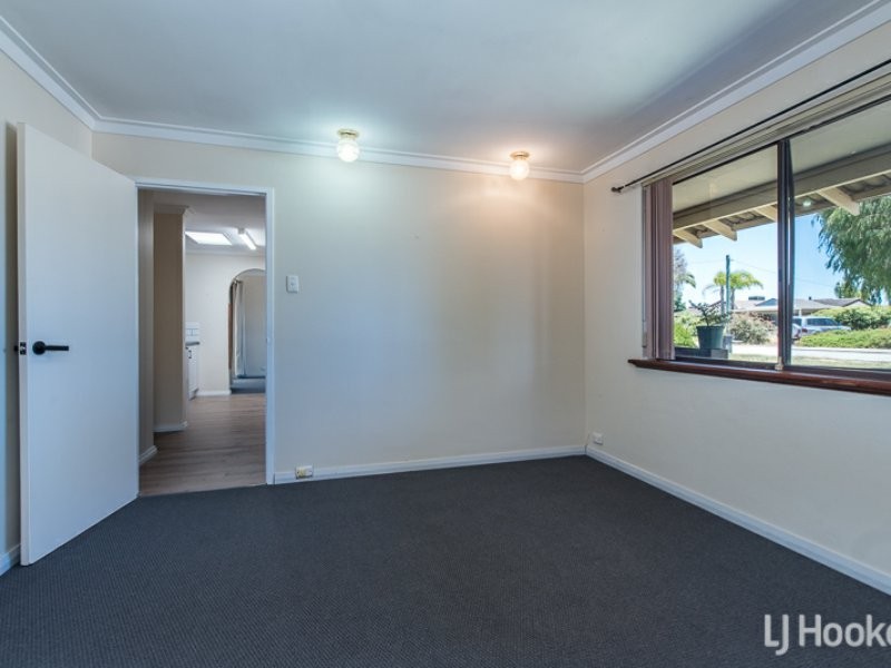 14 Rushbrook Way, Thornlie WA 6108
