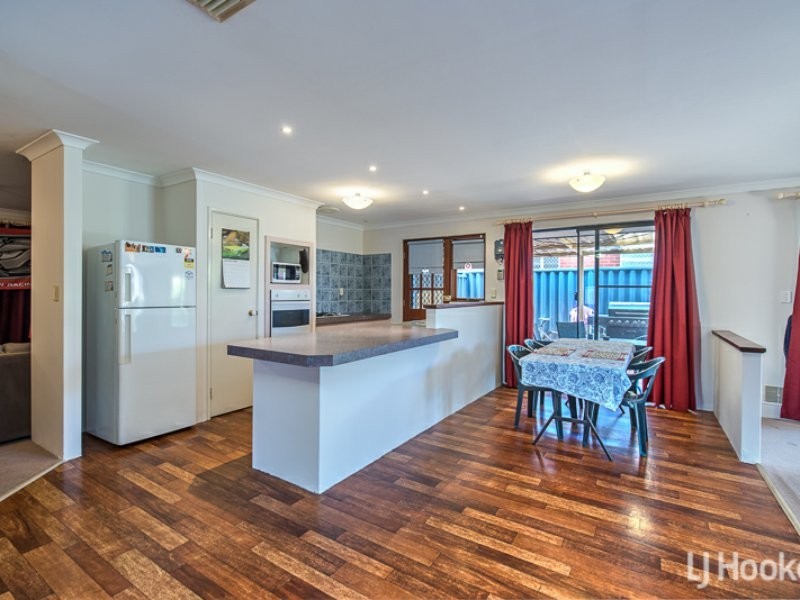 16 Gardenia Street, Thornlie WA 6108