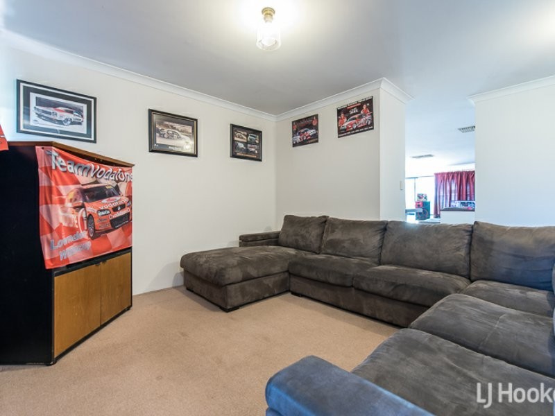 16 Gardenia Street, Thornlie WA 6108