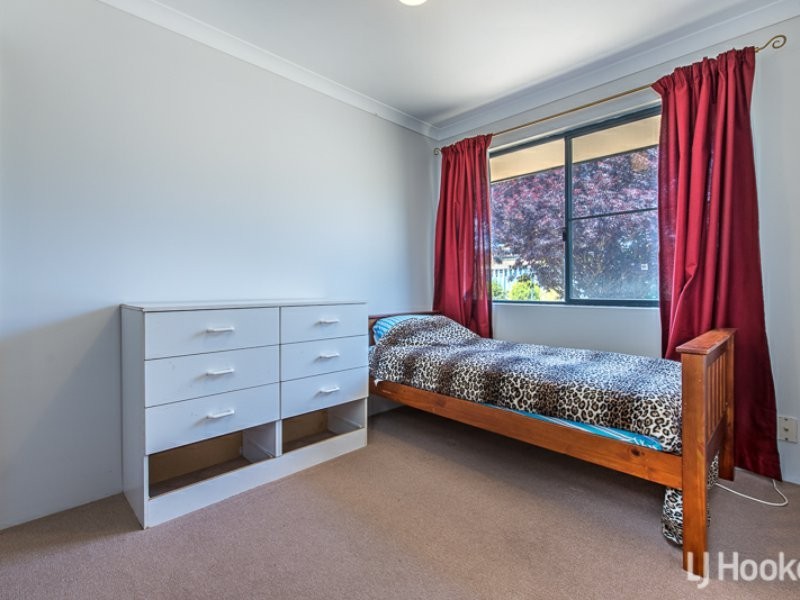 16 Gardenia Street, Thornlie WA 6108