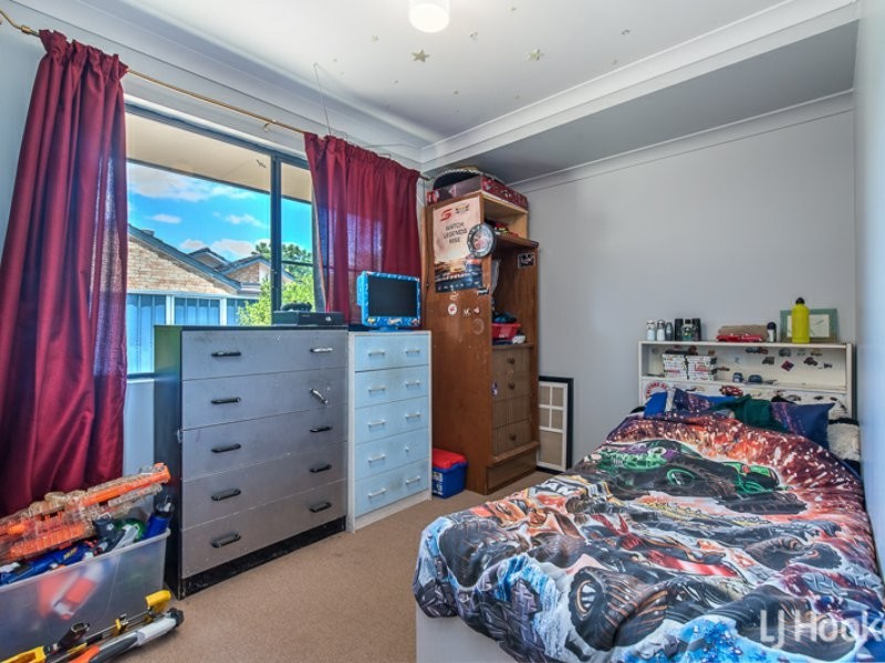 16 Gardenia Street, Thornlie WA 6108