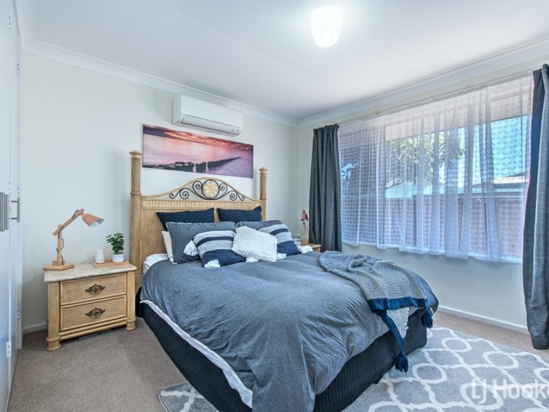 82 Connemara Drive, Thornlie WA 6108