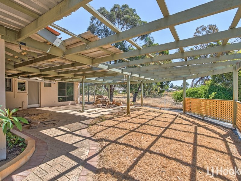 18 Turner Place, Kelmscott WA 6111