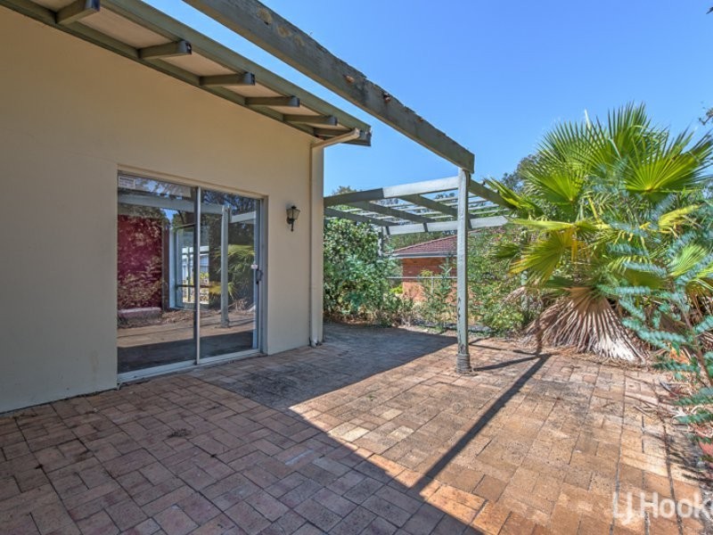 18 Turner Place, Kelmscott WA 6111