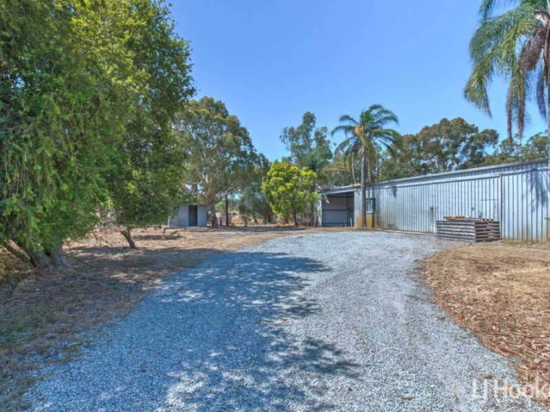 18 Turner Place, Kelmscott WA 6111