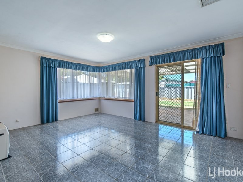 12 Camelot Court, Thornlie WA 6108