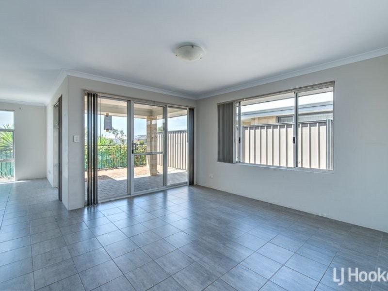 2/59 Riva Entrance, Piara Waters WA 6112