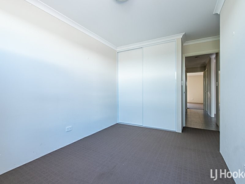 2/59 Riva Entrance, Piara Waters WA 6112