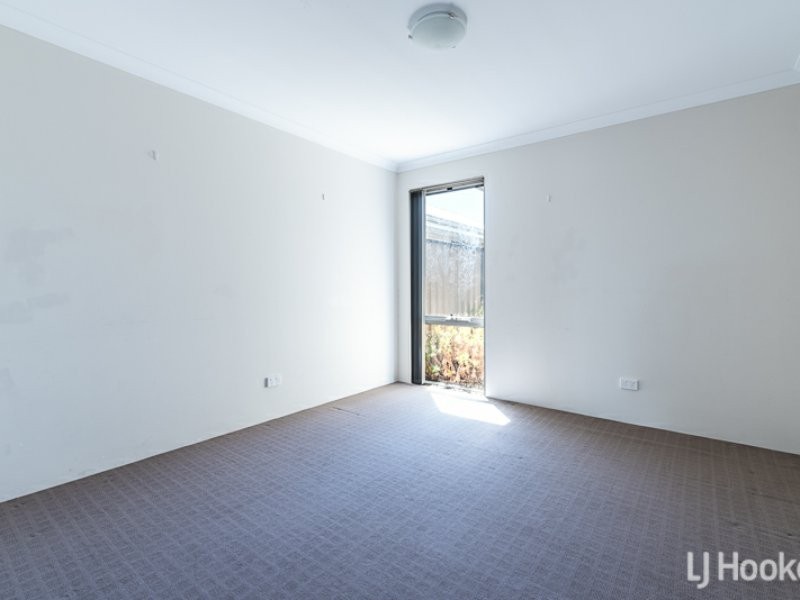 2/59 Riva Entrance, Piara Waters WA 6112