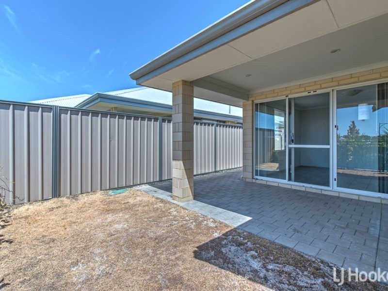 2/59 Riva Entrance, Piara Waters WA 6112