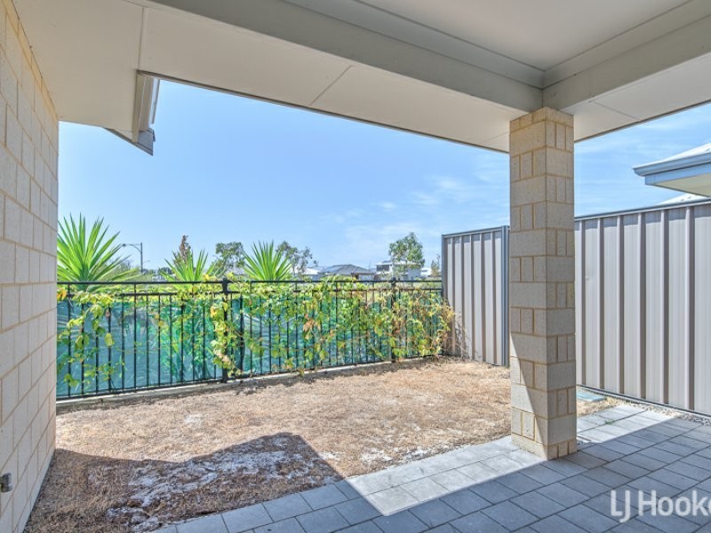 2/59 Riva Entrance, Piara Waters WA 6112