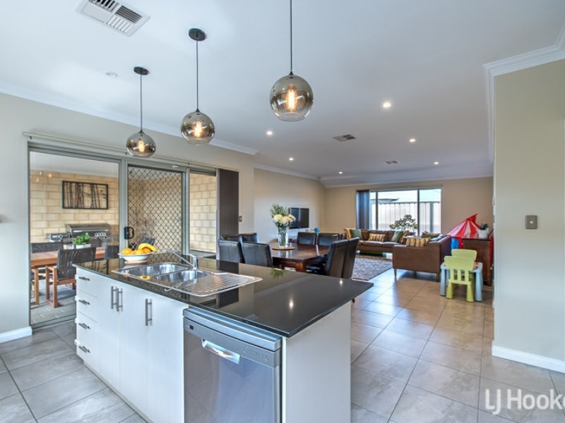 6 Marnbu Road, Southern River WA 6110