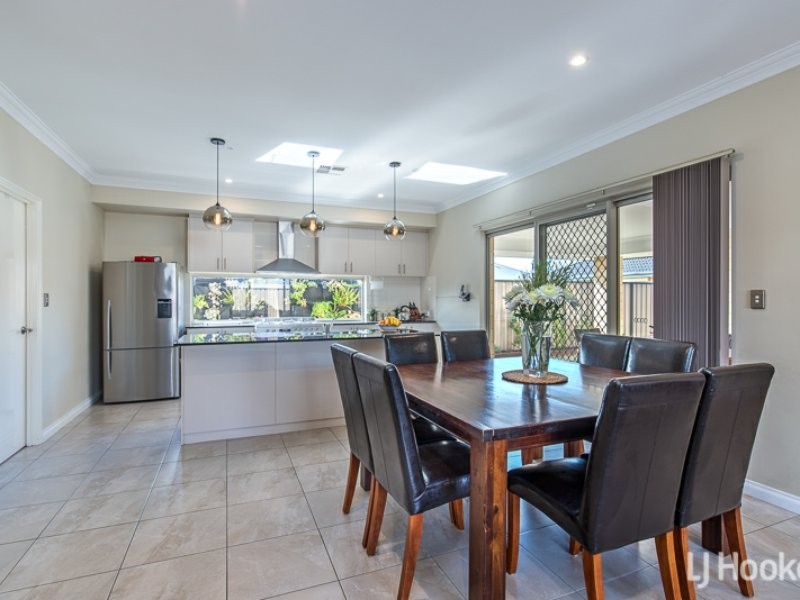 6 Marnbu Road, Southern River WA 6110