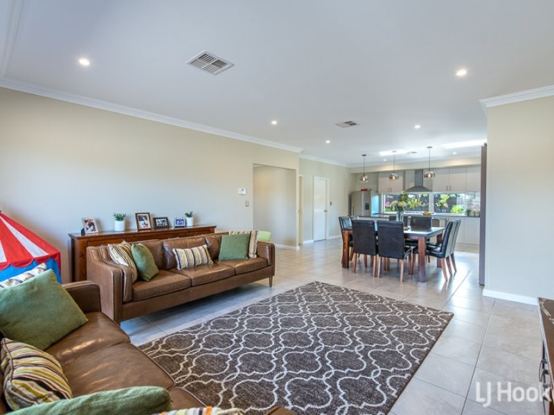 6 Marnbu Road, Southern River WA 6110